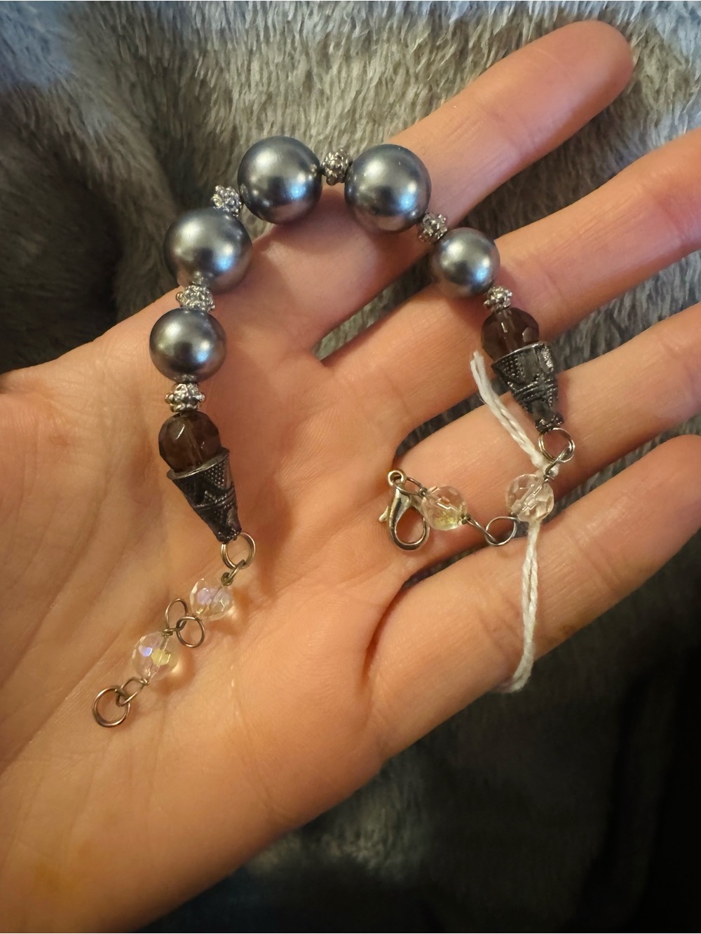 Elegant Gray Pearl Beaded Bracelet with Crystal Accents